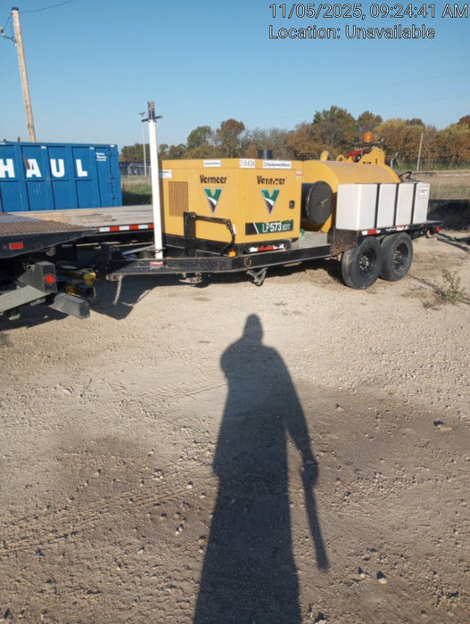 2022 VAC-TRON LP573XDT