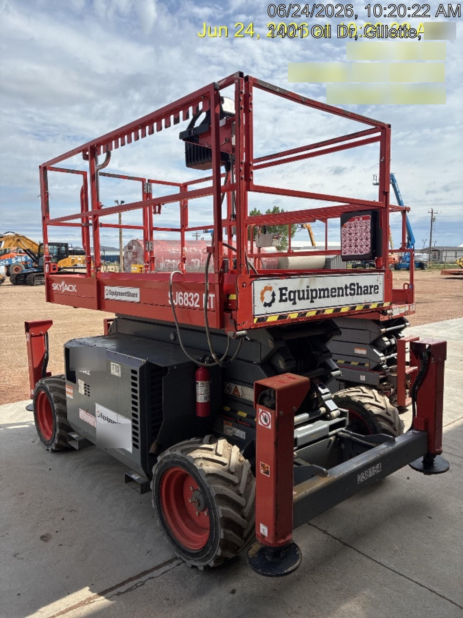 2022 SKYJACK SJ6832 RT
