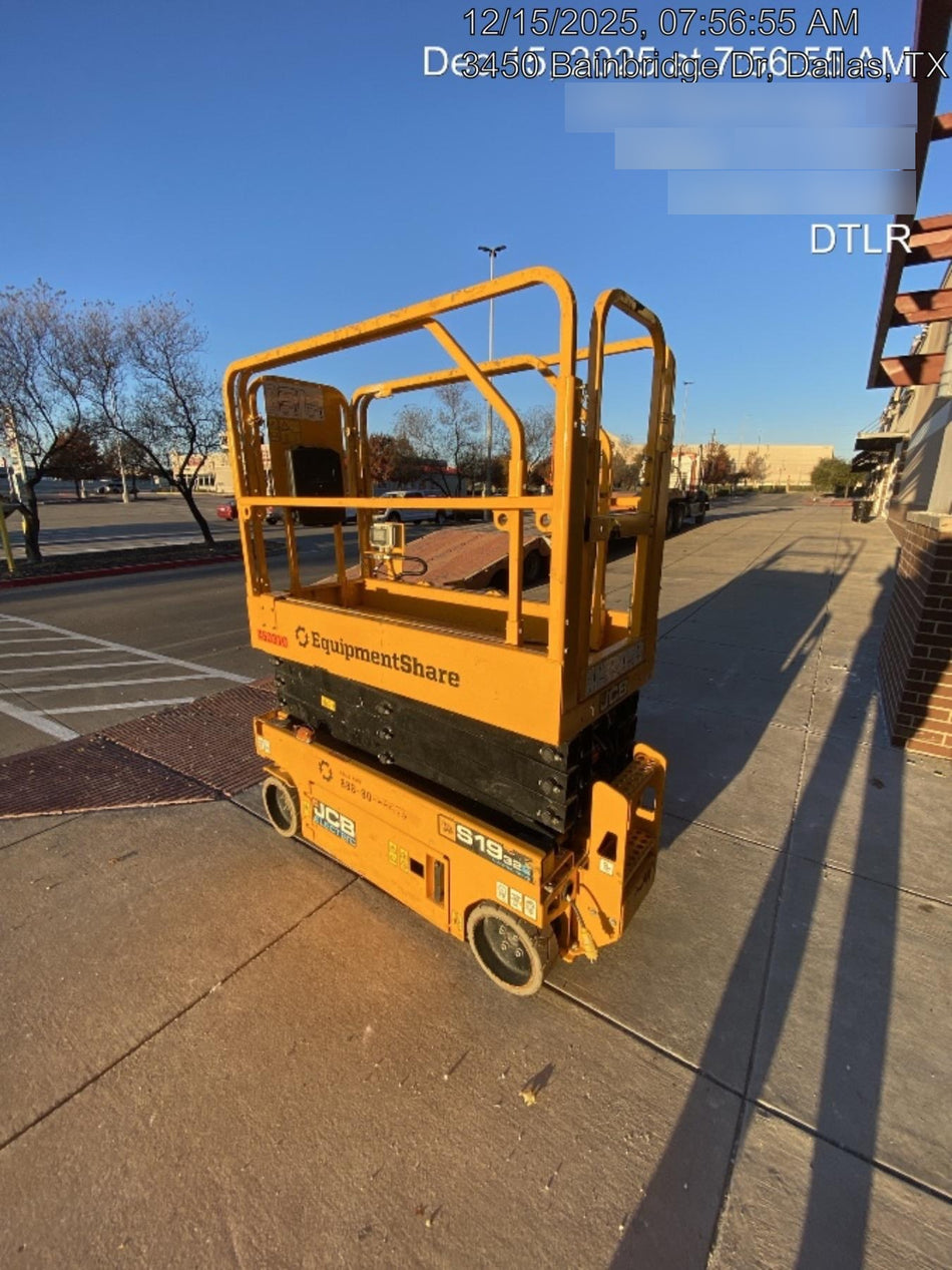 2024 JCB S1932E