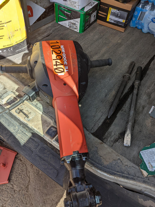 2020 HILTI TE 3000-AVR