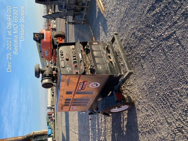 2021 Lincoln Electric Air Vantage 566 Air Vantage 566X Ready Pak 3 (includes trailer, cable rack, fender light kit); no telematics