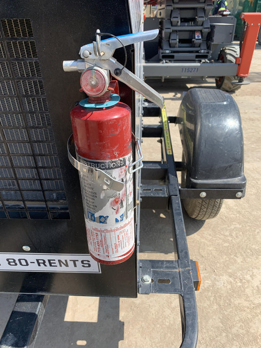 2019 Lincoln Electric Vantage 322 Welder Ready-Pak 3, Two wheel trailer, Fender and Light kit, Cable Rack