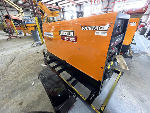 2022 Lincoln Electric LE400 Kubota V1505, Trlr, Cable Rack, Light Kit, ES Decals, T3