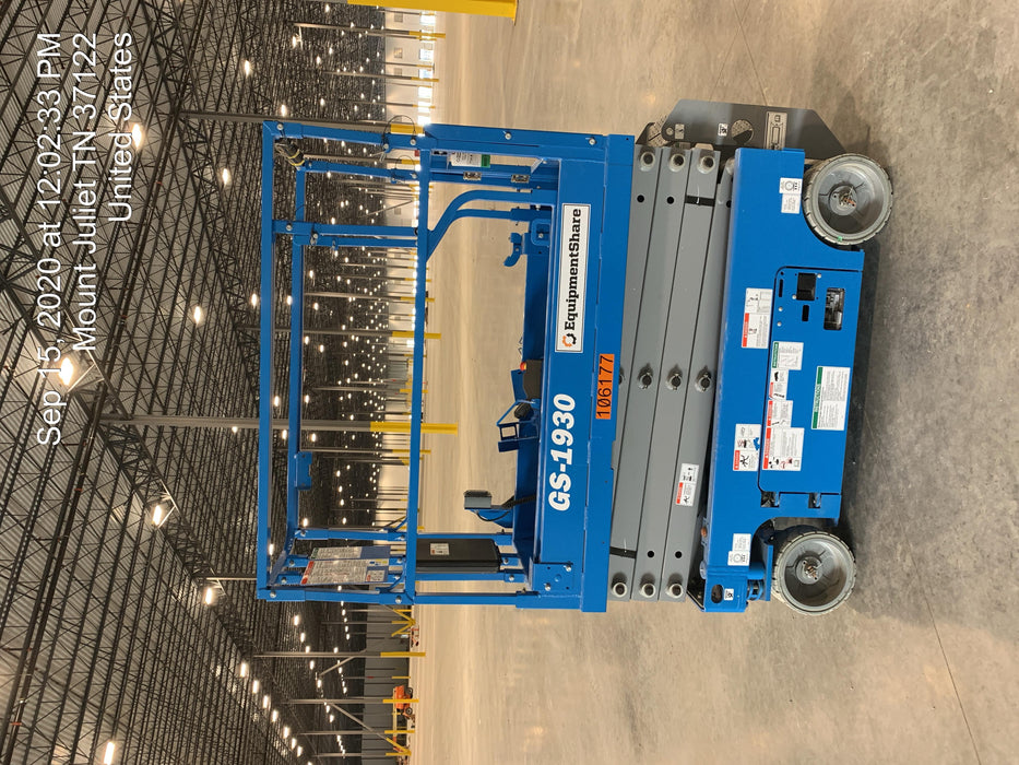 2020 Genie GS-1930 Solid Non Marking Tires, Beacon, Folding rails with half height swing gate