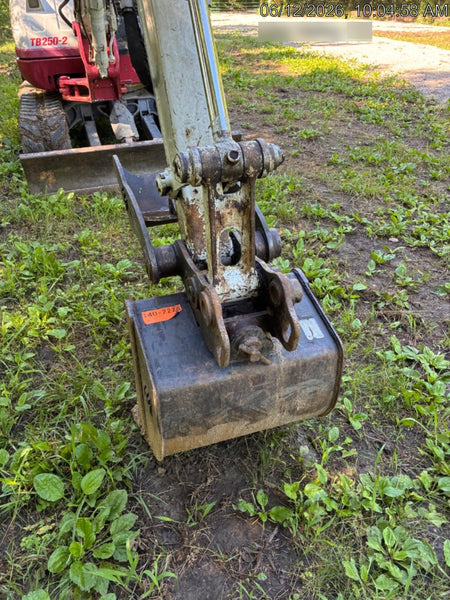2021 TAKEUCHI TB250-2