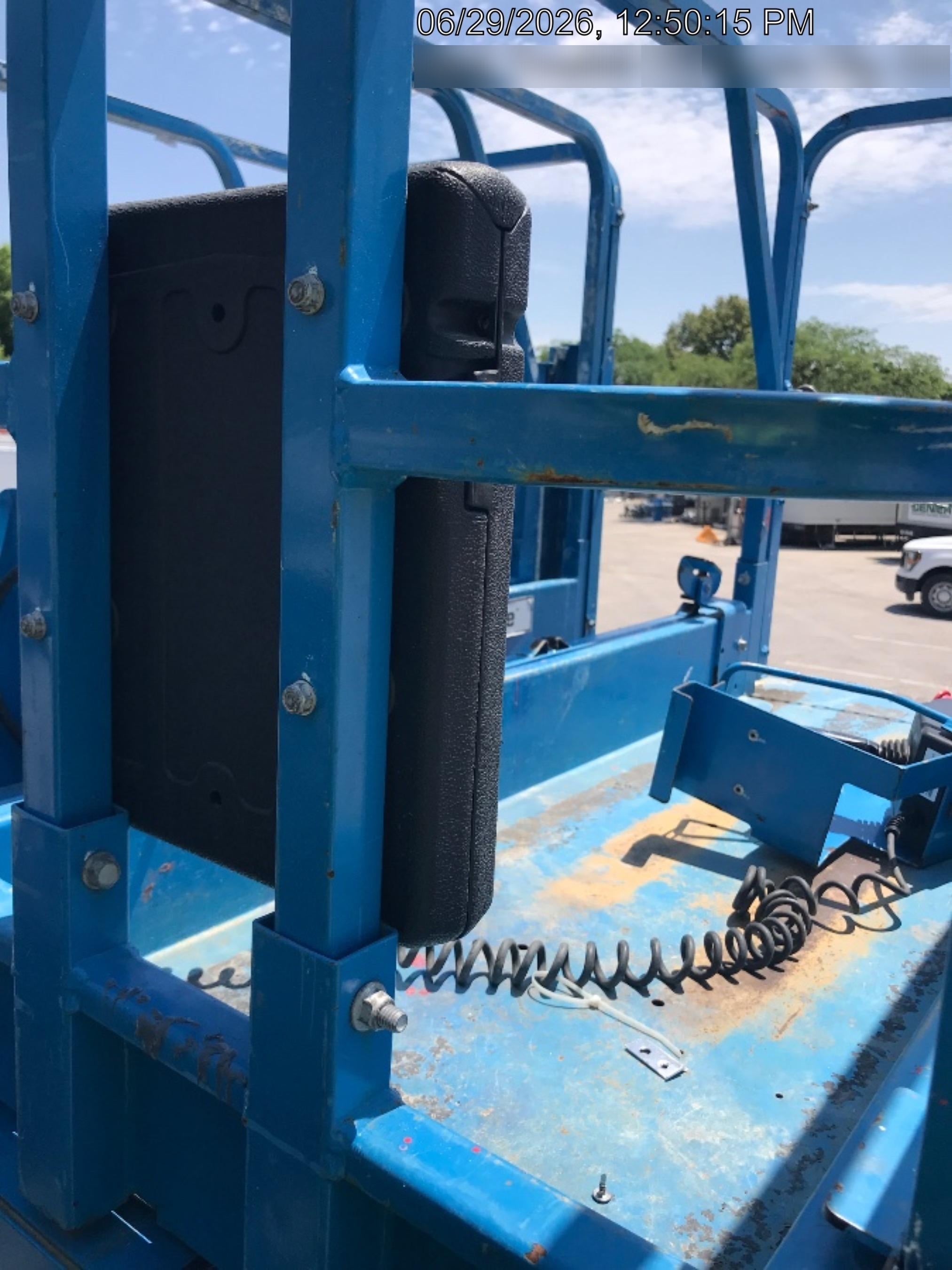 2019 Genie GS-1930 Fixed Rails with Chain Entry