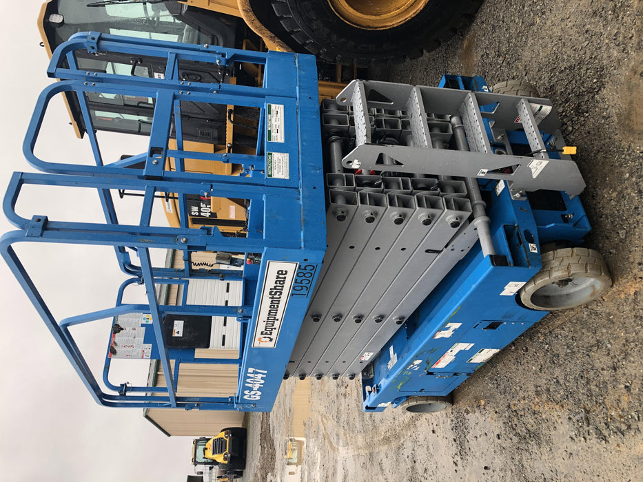 2018 GENIE GS-4047