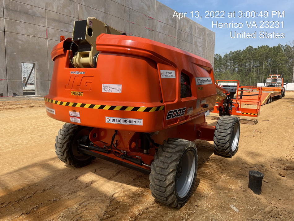 2021 JLG 600S