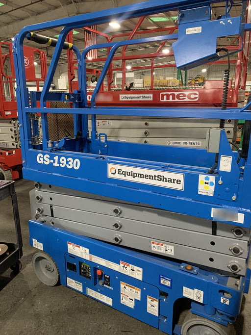 2019 Genie GS-1930 Half Height Swing Gate, 800W Inverter