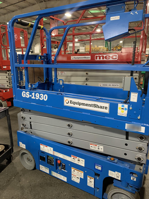 2019 Genie GS-1930 Half Height Swing Gate, 800W Inverter