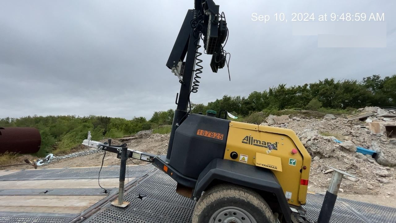 Allmand NLV3GR (4) LED Light Fixture 350W, 23' Vertical Mast, 3kW Prime, Towable, Deep Sea L401, Leveling Jacks, Yanmar T4F 5.8hp