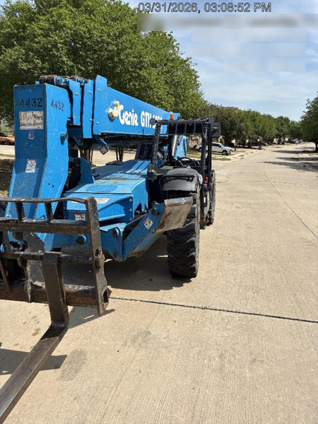2017 Genie GTH-1056 Genie GTH1056, Solid Tires, 60" carriage, Light Kit, Open ROPS