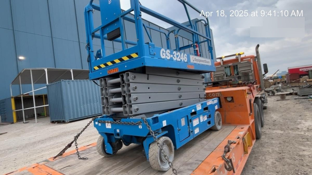 2022 GENIE GS-3246
