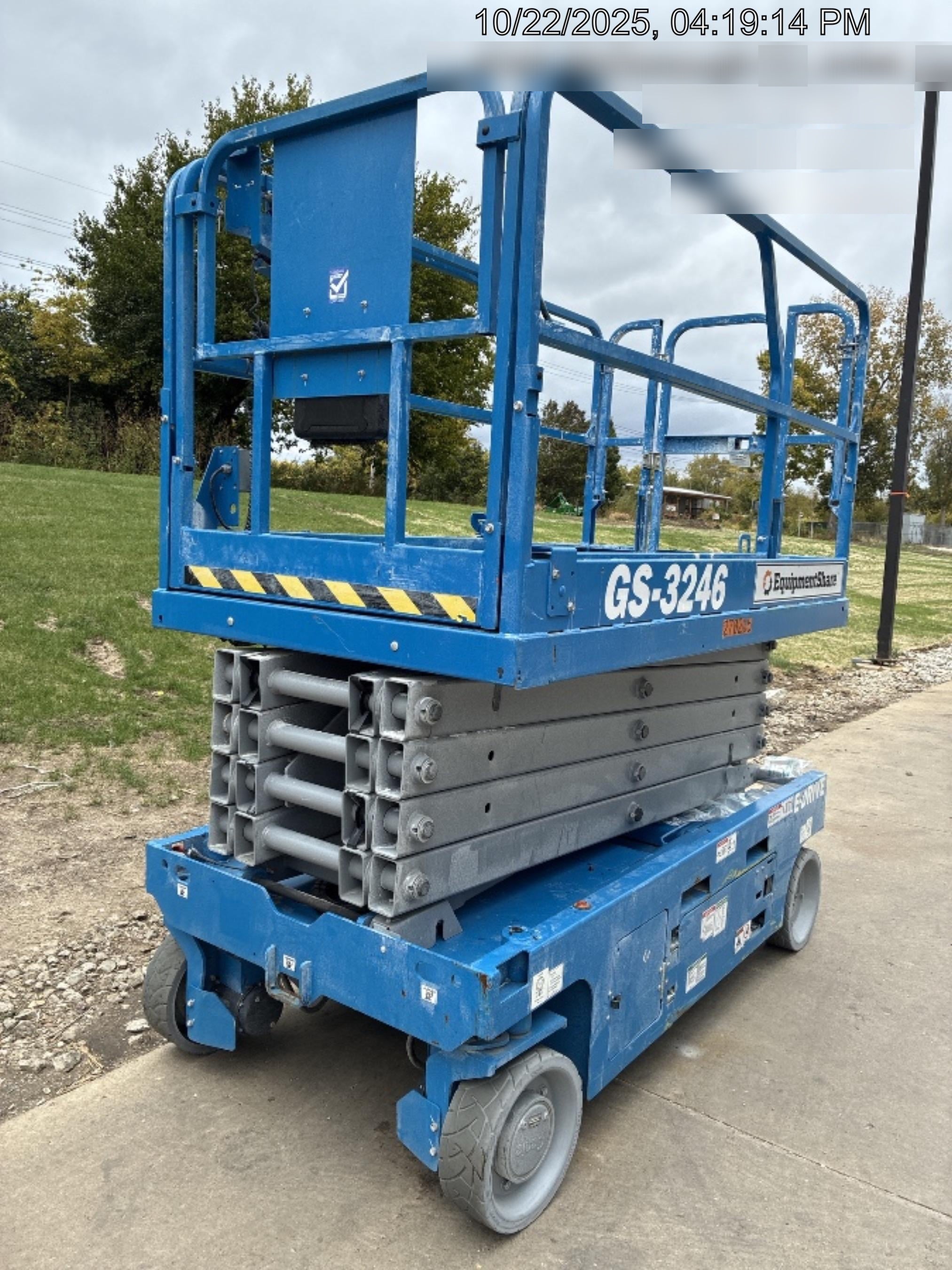 2022 GENIE GS-3246