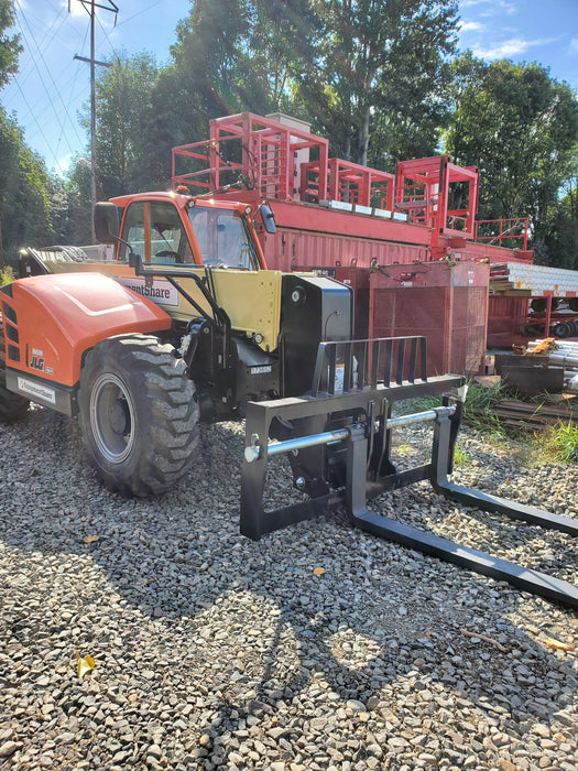 2021 JLG 1732