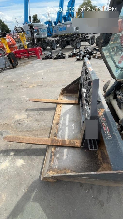 2020 PALADIN 48" Pallet Forks - Paladin