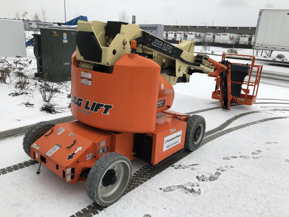 2019 JLG E400AJPN