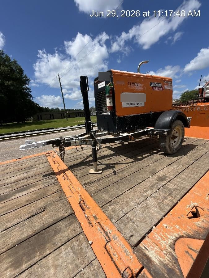 2021 Lincoln Electric Vantage 322 Vantage 322 Ready Pak 3 w/ Decals, ORANGE (includes trailer, cable rack, fender light kit) NO Telematics