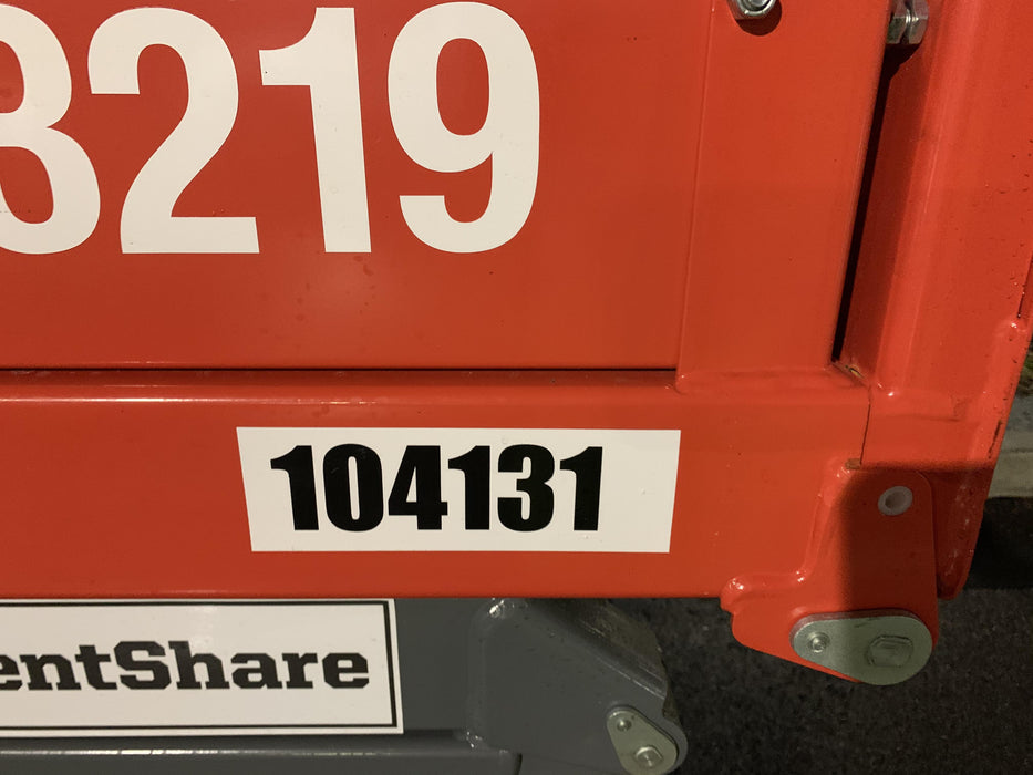 2020 Skyjack SJIII-3219 Solid NM Tires, Half height spring hinged entry gate, Dual Beacons, 800W Inverter