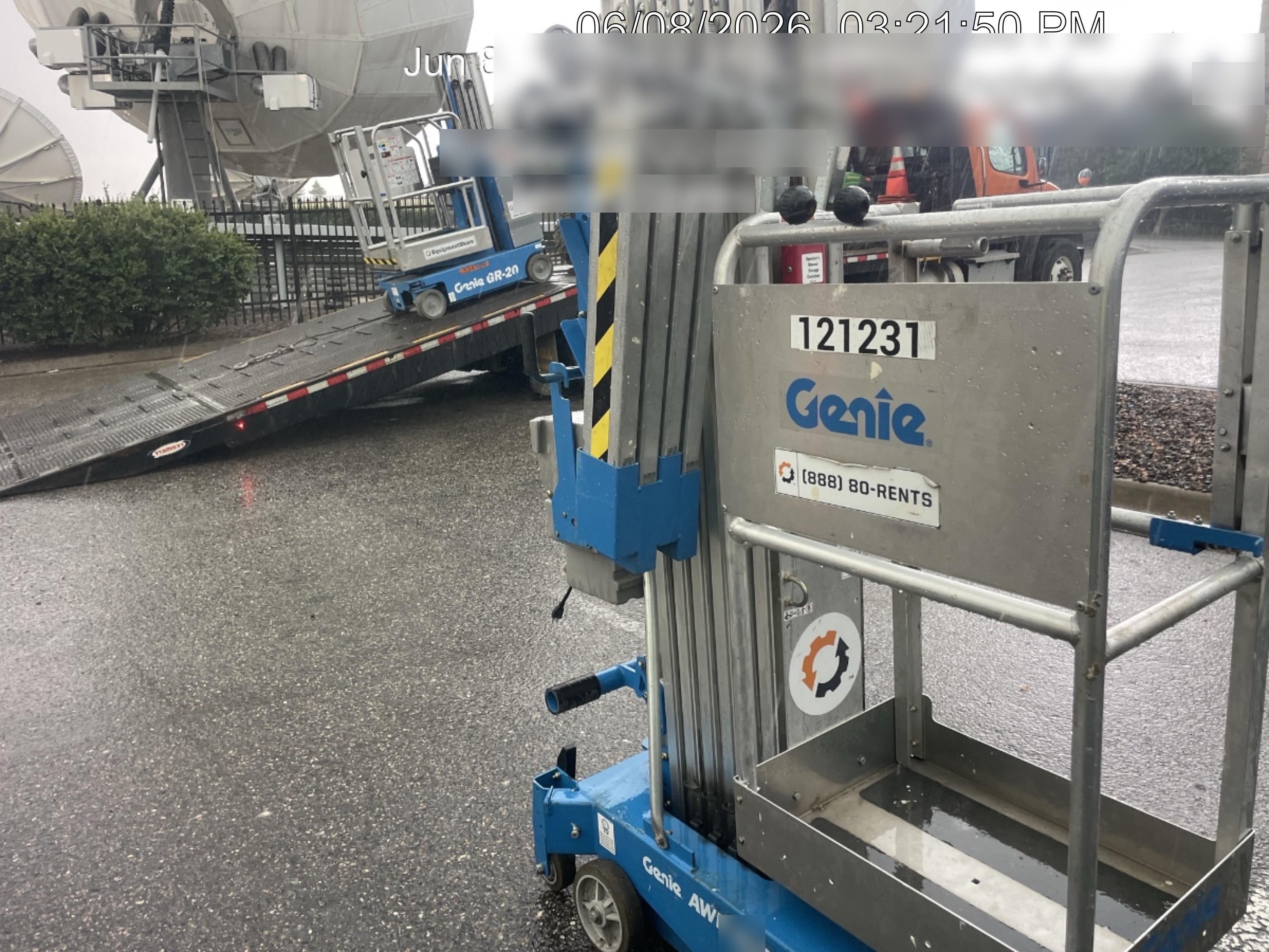 2020 GENIE AWP-30S