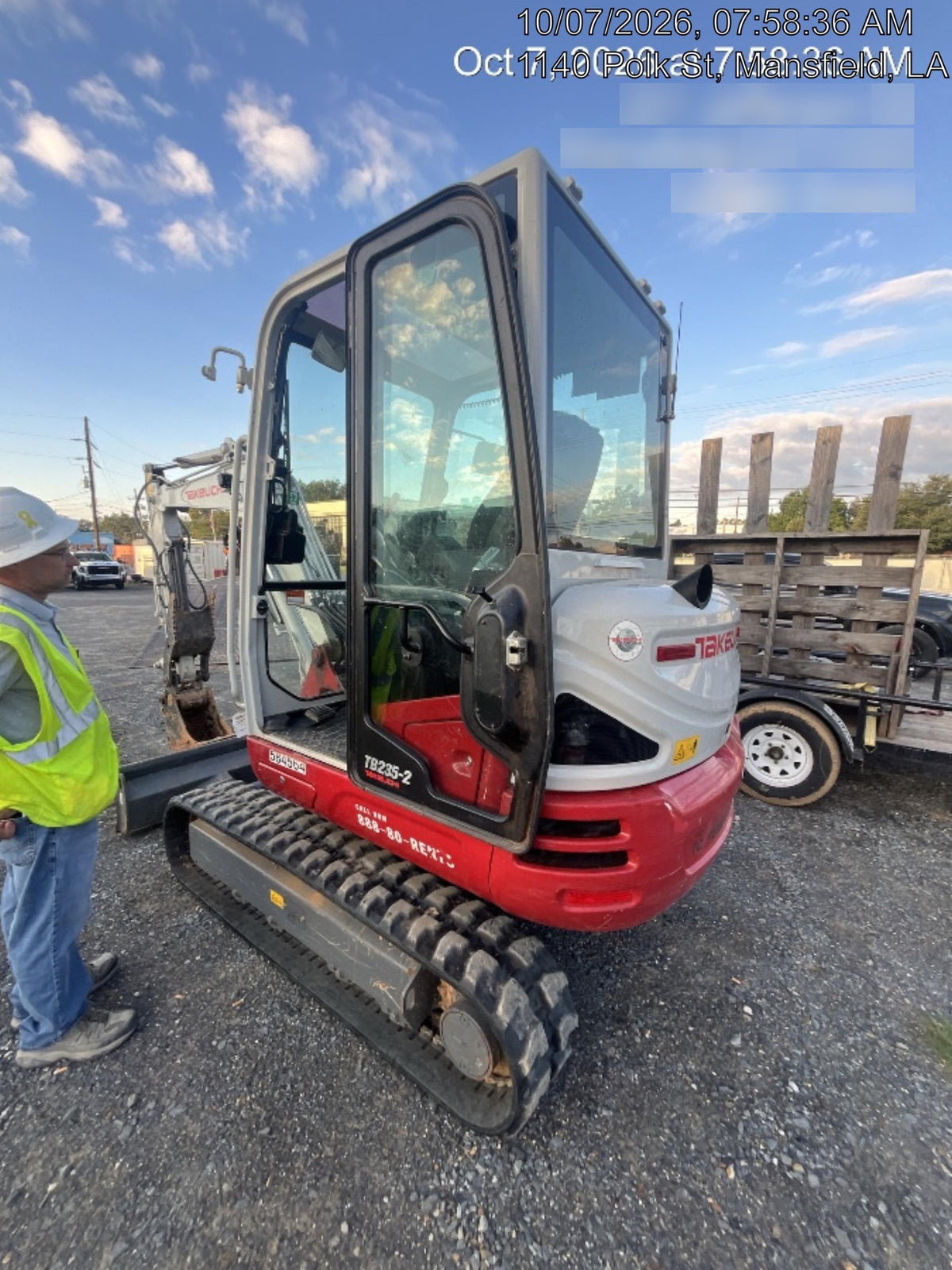 2025 TAKEUCHI TB235-2CR