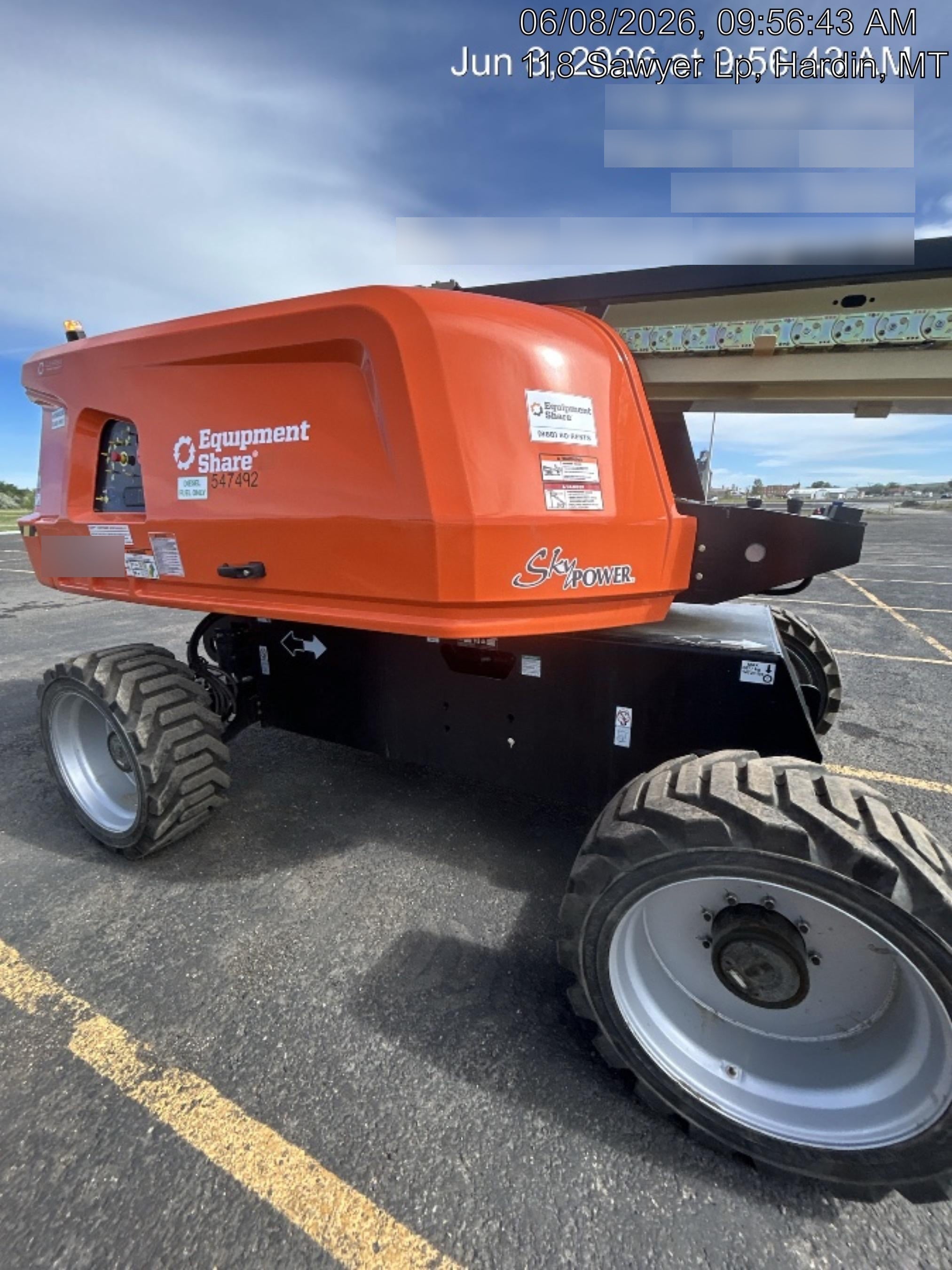 2025 JLG 660SJ