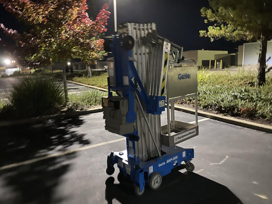 2021 GENIE AWP-30S DC