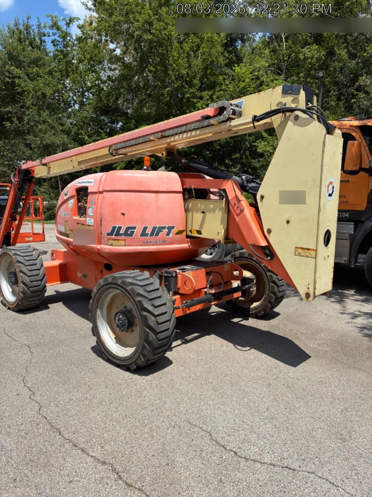 2019 JLG 600AJ