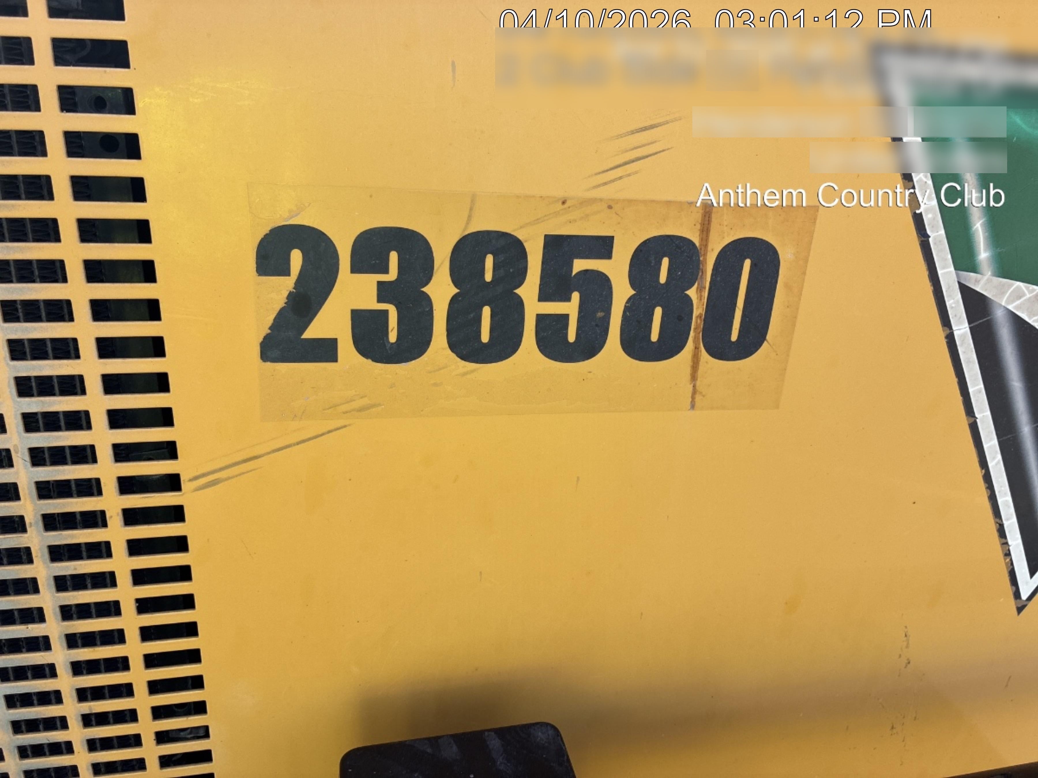 2022 Vac-Tron LP573XDT T4 Koehler Diesel Engine, 500 Gallon Debris Tank, x2 100 Gallon Water Tanks