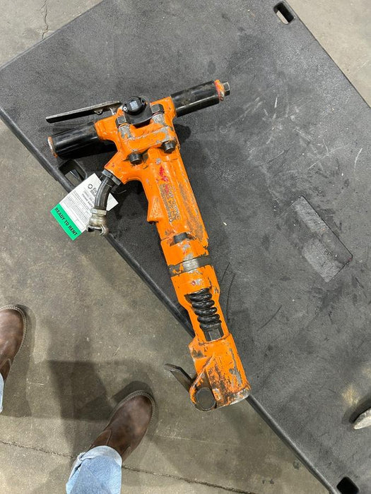 2022 MICHIGAN PNEUMATIC ES-TPB60-118-TRACKER