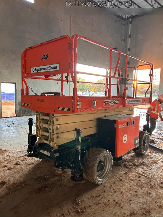 2021 JLG RT4069