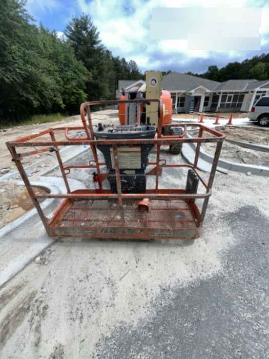 2020 JLG 450AJ