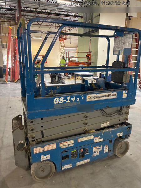 2019 Genie GS-1930 Fixed Rails with Chain Entry