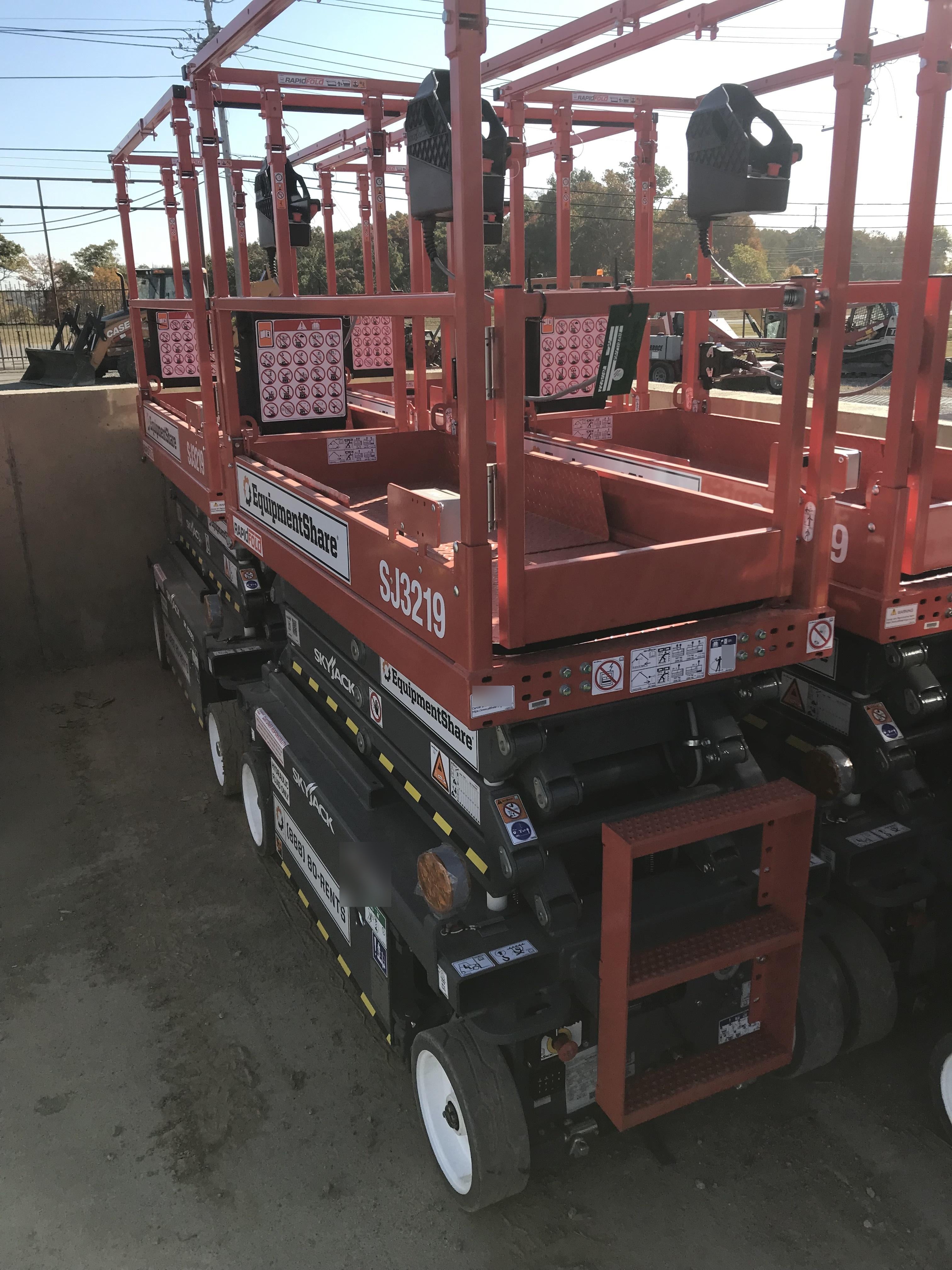 2023 SKYJACK SJ3219