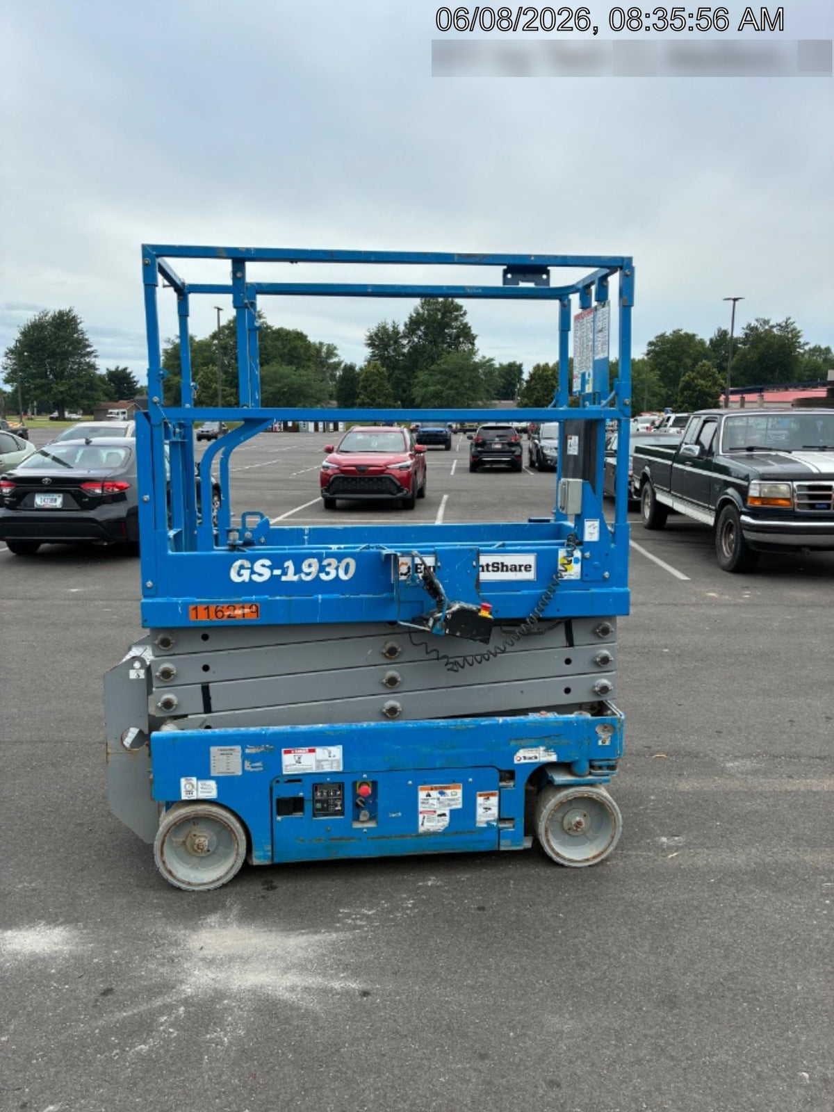 2020 Genie GS-1930 Solid Non Marking Tires, Beacon, Folding rails with half height swing gate