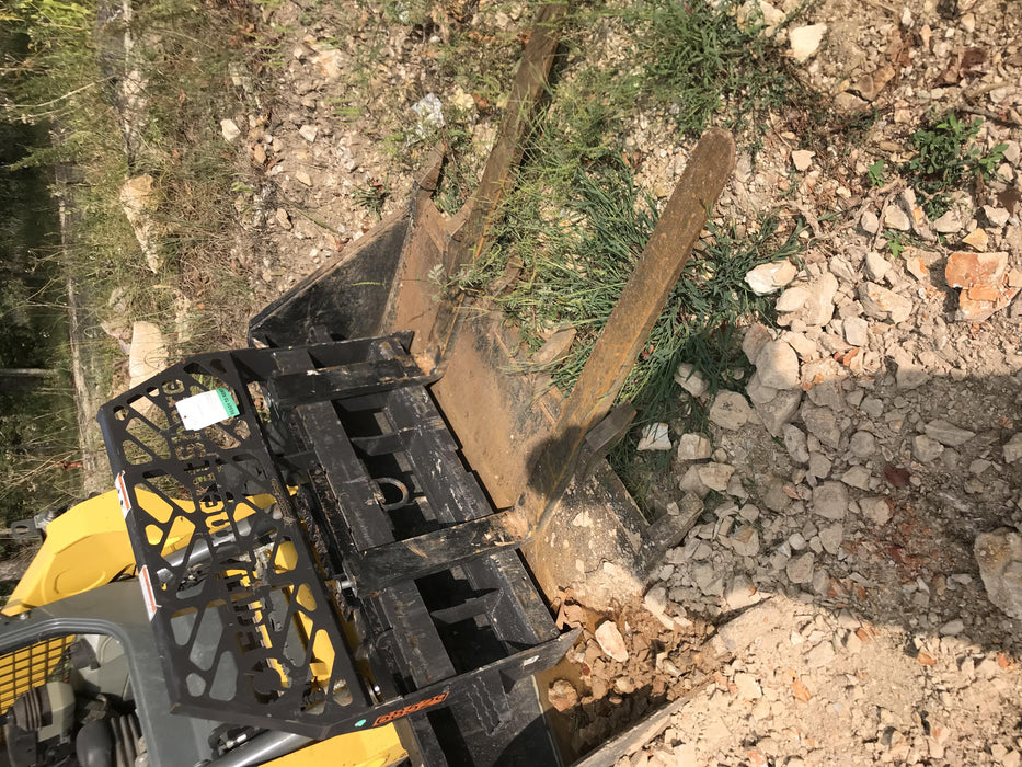 2020 PALADIN 48" Pallet Forks - Paladin