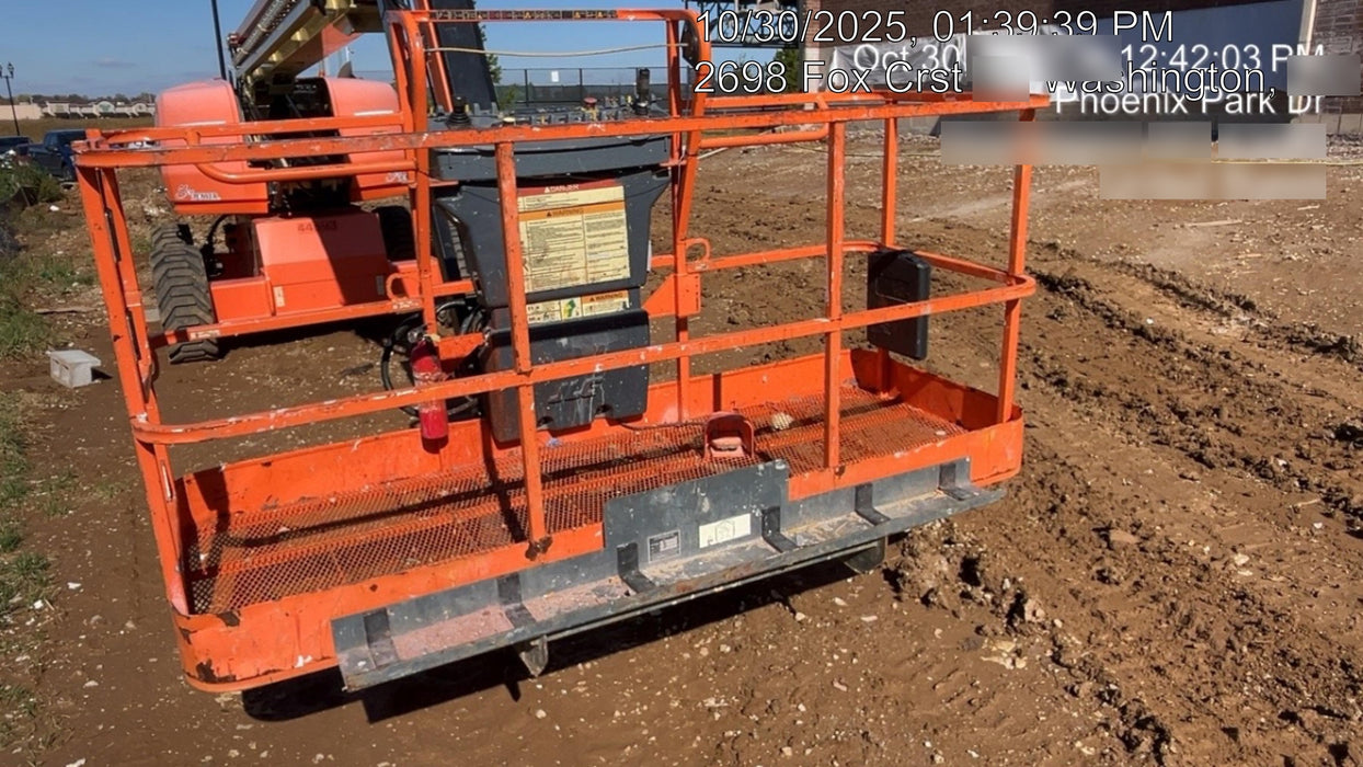 2019 JLG 660SJ