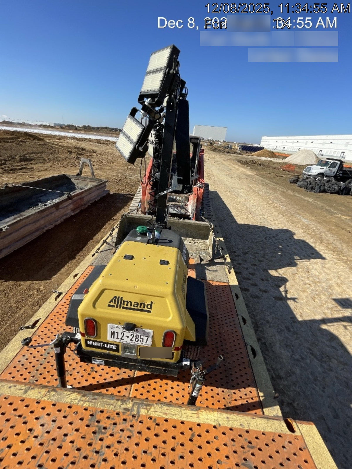 2022 Allmand NLV3GR (4) LED Light Fixture 350W, 23' Vertical Mast, 3kW Prime, Towable, ES Decals, T3