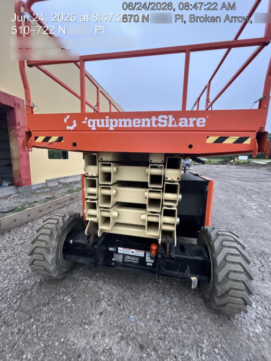 2022 JLG RT4394