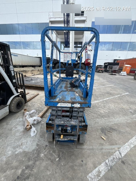 2019 Genie GS-1930 Fixed Rails with Chain Entry