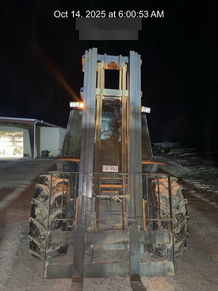 2021 CASE 588H