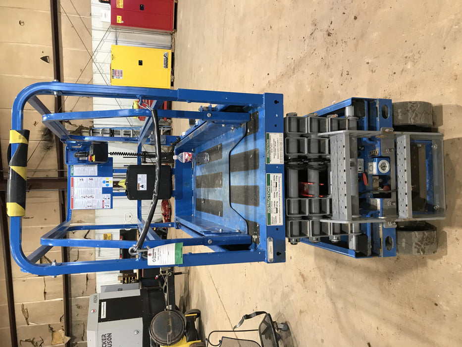 2019 Genie GS-1930 Fixed rails with chain Entry