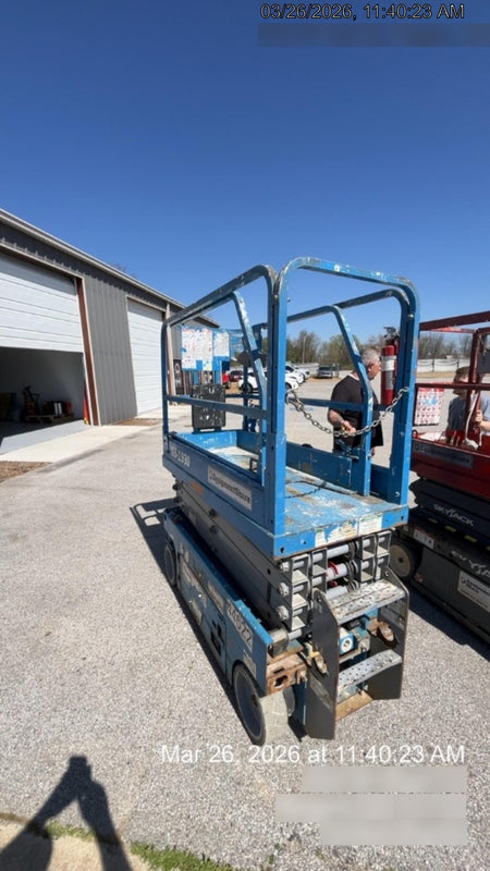 2019 Genie GS-1930 Fixed rails with chain Entry