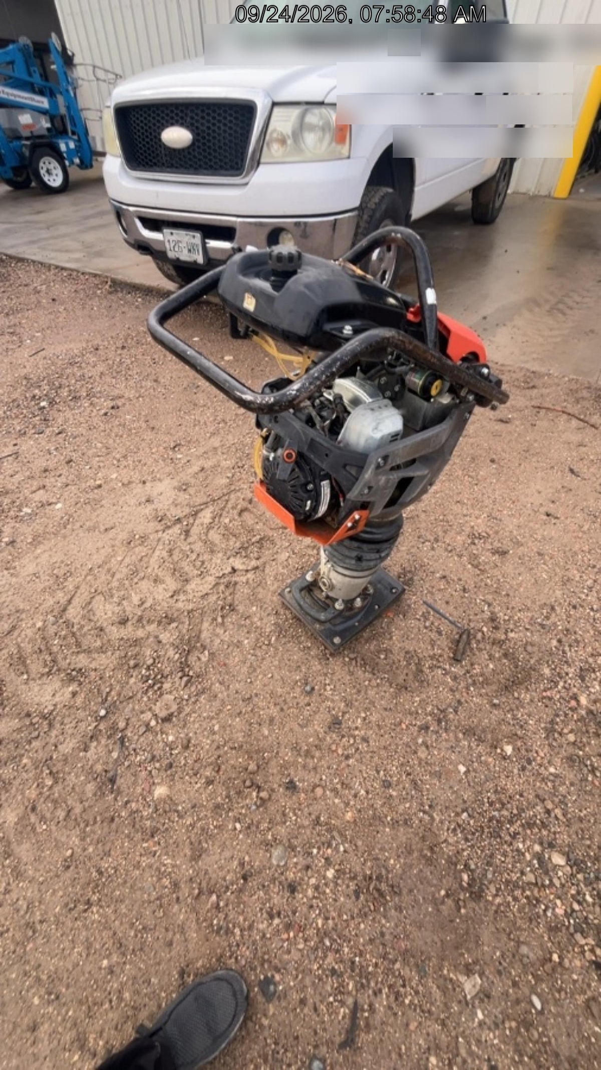 2024 HUSQVARNA LT6005