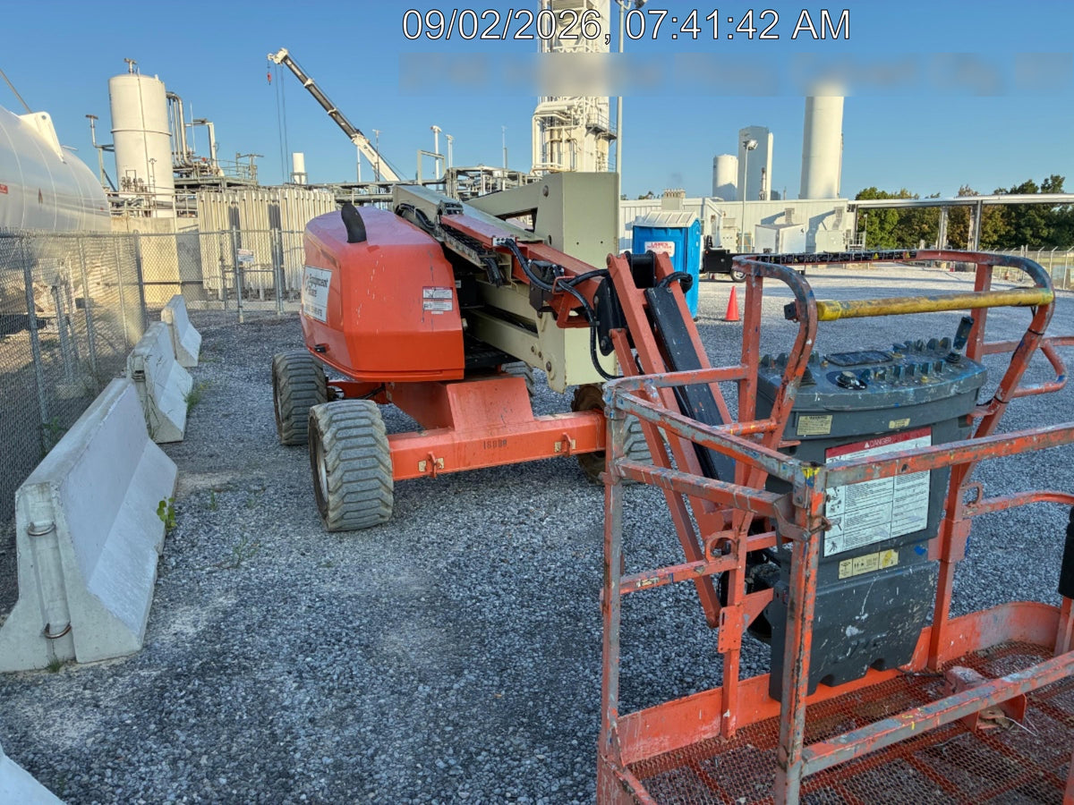 2019 JLG 450AJ
