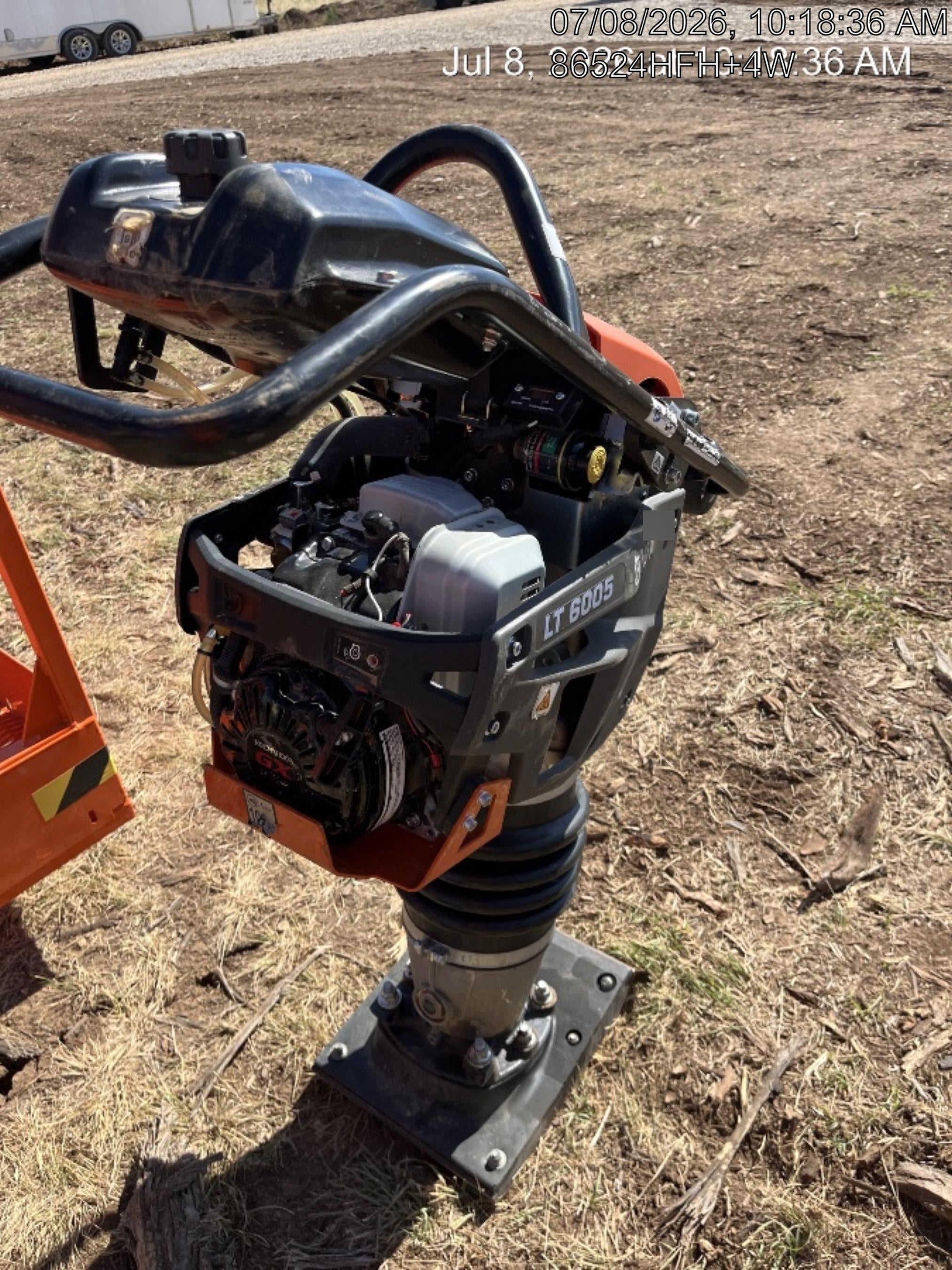 2025 HUSQVARNA LT6005