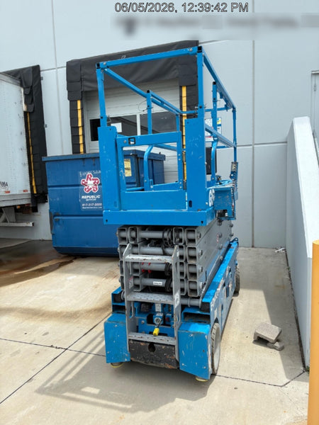 2023 GENIE GS-3232