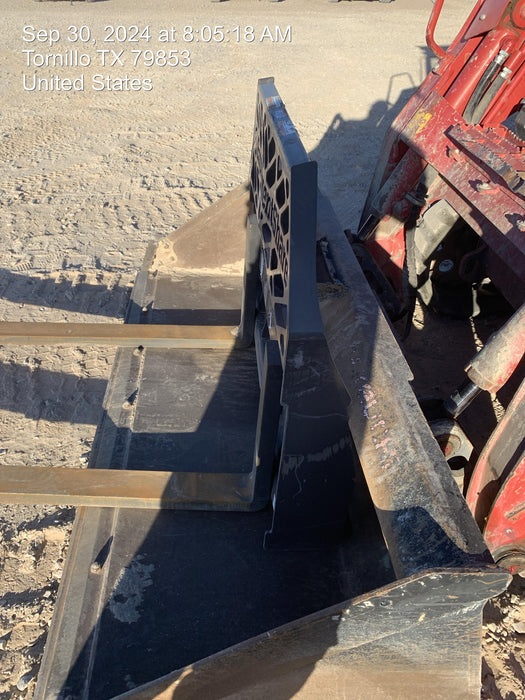 2024 PALADIN 72" Skid Steer Forks