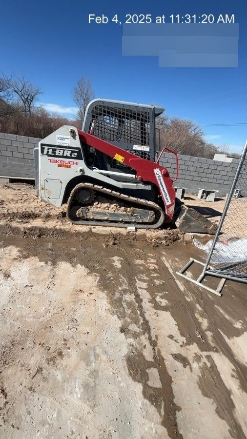 2022 TAKEUCHI TL8R2-R