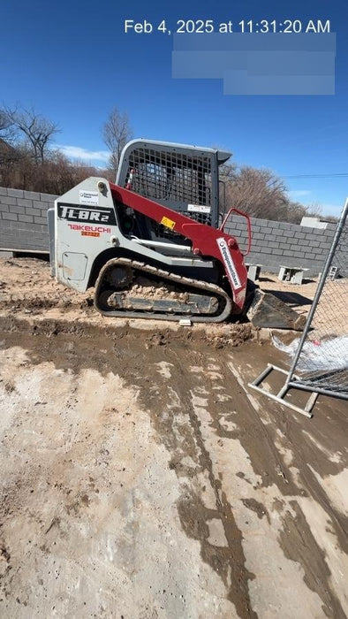 2022 TAKEUCHI TL8R2-R